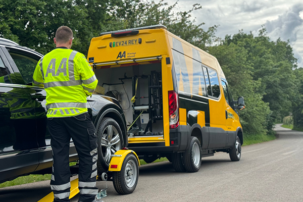 The AA wins the 2024 IVECO Daily Mission Awards with powerhouse eLCV